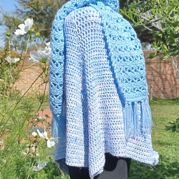 Poncho/shawl only - Bundle2Save - Handmade, NWOT - Picture 7 of 14